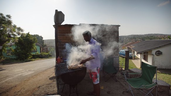 Barbecuing chicken in South Africa in the film, 'Barbecue'.