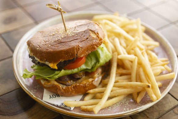 Toasted cheeseburger jaffle and fries.