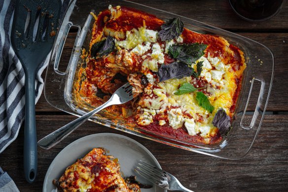Chicken enchiladas are perfect for batch-cooking and popping in the fridge or freezer.
