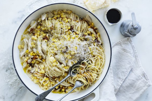 Chicken, gravy and corn spaghetti.