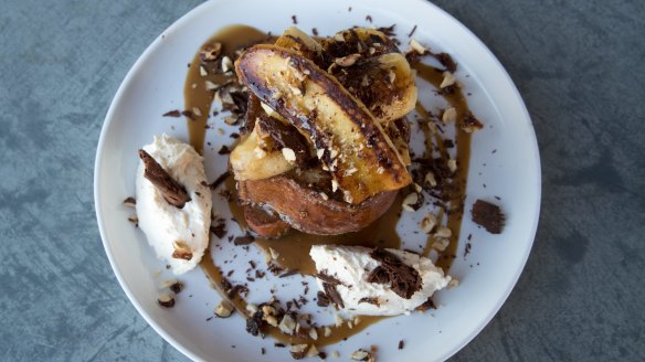 A towering banoffee french toast.