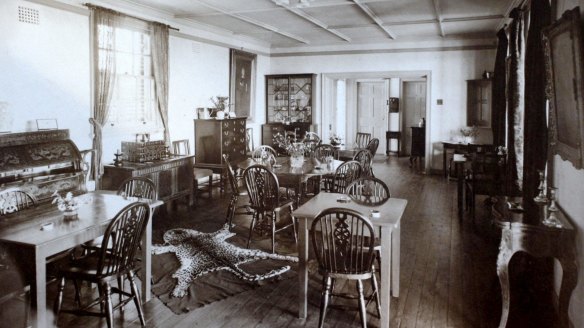 The dining room at Jonah's Restaurant circa 1929, complete with leopard's skin rug. 