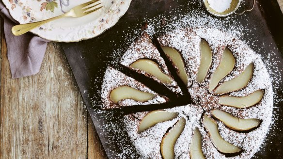 Rich, elegant dessert: Torta di pera e cioccolato (Pear and chocolate cake).