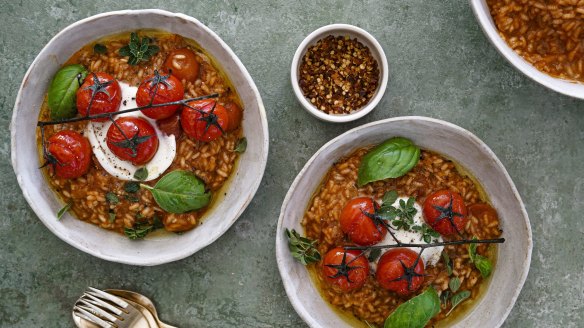 Caprese-inspired risotto with roasted tomatoes, mozzarella and basil.