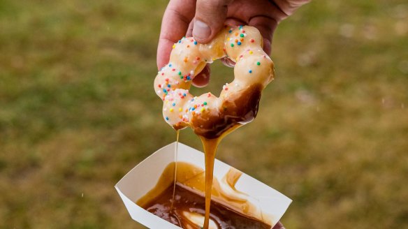 Demochi Donut will offer Insta-worthy hybrid doughnut-meets-mochi desserts.
