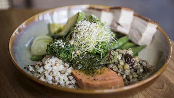 The cheery and satisfying Romanian lunch bowl with roasted pork.