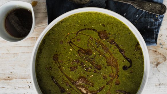 Green pea and spinach soup with burnt butter.