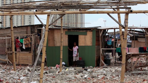 A resident at Kampung Akuarium.