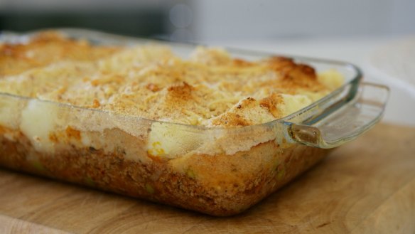 Old-fashioned shepherd's pie.