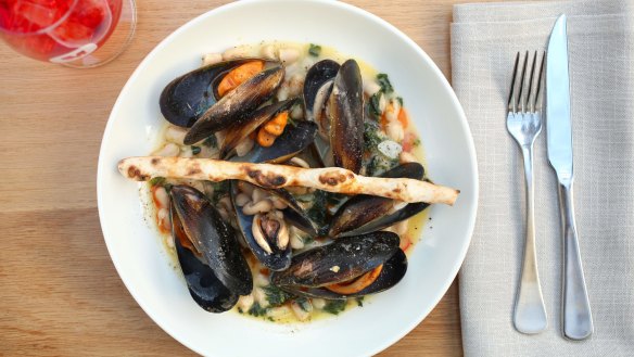 Mussels, cime di rape, cannellini beans and chilli.