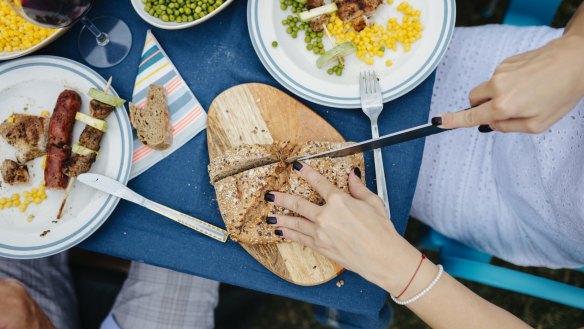 Safety guidelines for eating outside vary depending on ingredient.