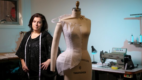 Simon Zdraweski wrote a poem about pleats once. 