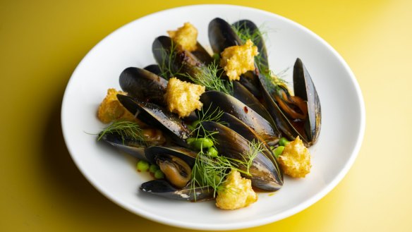 Mussels primavera with broad beans, fresh peas and a few little fried polenta nuggets.