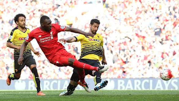 The English soccer is available only to customers on post-paid plans and the start of the season reversed a decline in Optus' post-paid customer numbers.