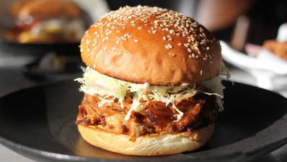 The vegetarian kakiage burger.