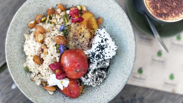 Kombucha overnight oats with coconut yoghurt at Bendigo Wholefoods Kitchen.