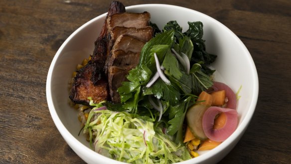 A farmer's bowl with smoked brisket.