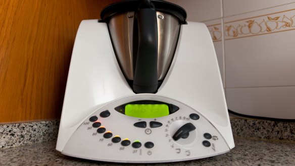 The Thermomix is a waste of money, according to some chefs. 