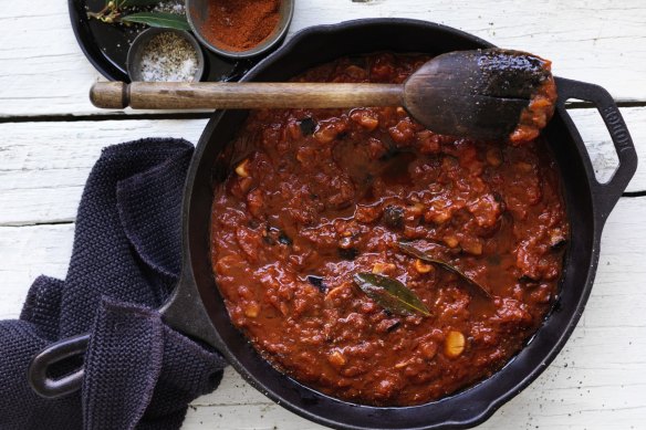 Eggplant tomato pasta sauce recipe from Dan Lepard.