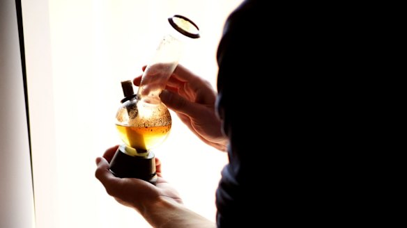 Despite new laws, synthetic drugs are said to be widely available in Perth.