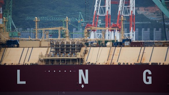 More than 30 new LNG vessels entered the market last year, supporting the push for increasingly flexible volumes.