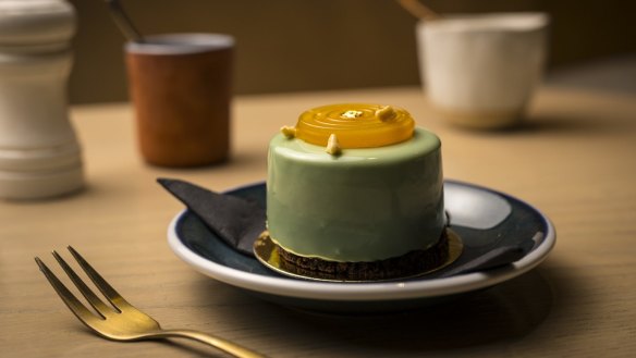 Matcha yuzu mandarin cake.