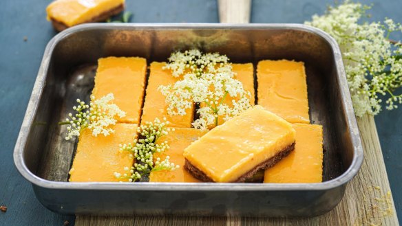 Lemon and elderflower slice decorated with fresh elderflowers (from Katrina Meynink's neighbour's tree).