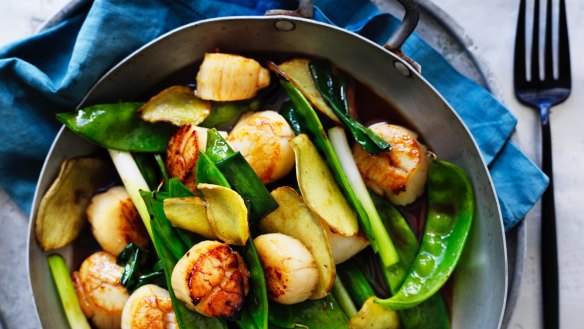 Kylie Kwong's scallop and snowpea stir-fry.