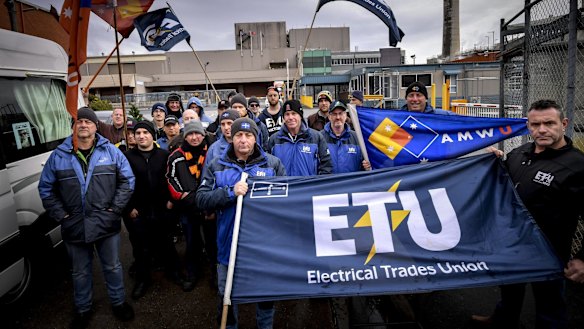 Sacked CUB workers manning the picket line on July 7.