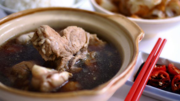 Bak kut teh - pork bone broth.