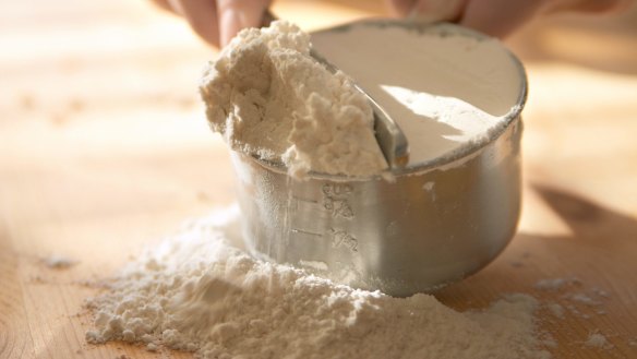 The amount of flour that fits into a 1-cup measuring cup can vary by as much as 20 per cent.