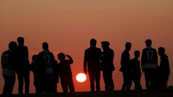 Sunrise at Coogee beach on Friday ahead of some record-breaking heat this weekend.