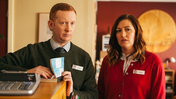 Daniel (Luke McGregor), and Emma (Celia Pacquola) in Rosehaven.