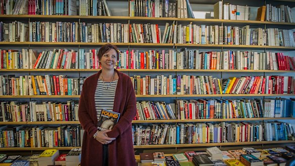 Crime writer Melissa Pouliot wrote a book loosely based on her cousins disappearance.