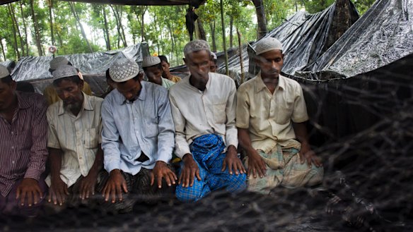 The UN said 270,000 Rohingya Muslims have fled the violence.