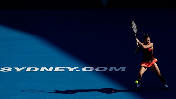 Harbour City: Simona Halep plays a backhand return in her match against Karolina Pliskova on Wednesday.