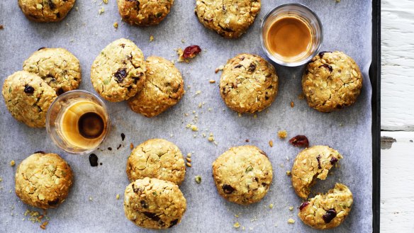 Vegan-friendly oat and spelt bikkies with seeds and fruit.