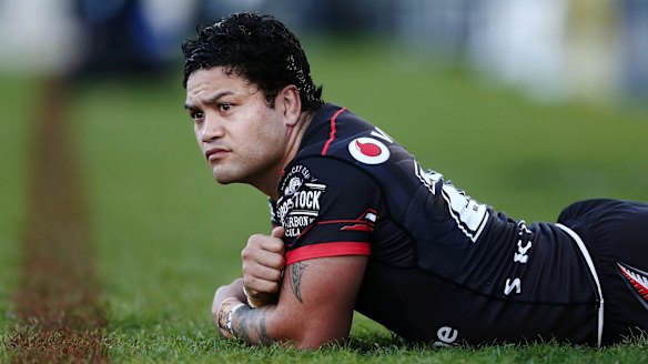 Wests Tigers keep their NRL finals hopes alive with defeat of NZ Warriors