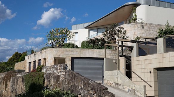 The exterior of Huang Xiangmo's mansion in Mosman, Sydney.