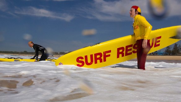 Lara Boyle, NSW Surf lifesaver of the year, left, with Danni Edwards, at Maroubra Beach on Friday for the launch of the 2017/18 NSW patrol season.