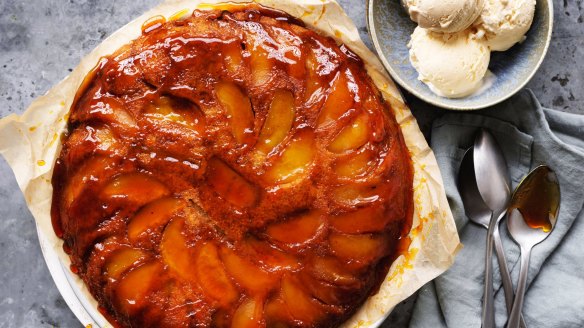 Tarte tatin meets upside-down cake.