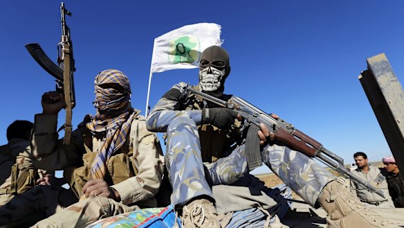 Shiite fighters in Al Hadidiya, south of Tikrit.