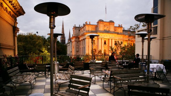 Siglo pictured in 2008. Little, if anything, has changed. The rooftop overlooks Melbourne's parliament buildings.