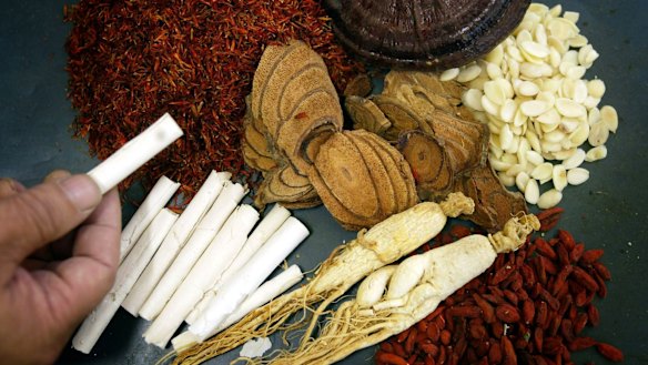 Medicinal herbs have been used in China for milennia, but remain a source of unease for the country's scientists.