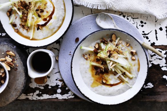 Slow-cooked oat porridge with apple, almond and maple syrup.