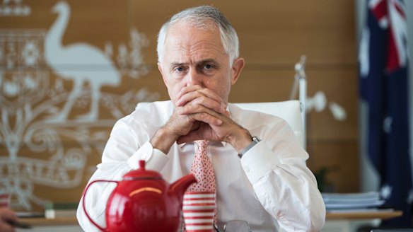 Prime Minister Malcolm Turnbull has failed to impress voters in marginal seats in Sydney and Melbourne. 