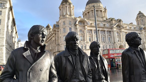 Beatles statue near the BME.
