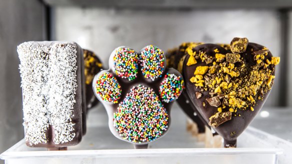 Paw-shaped things on sticks: Choc-dipped gelato at Coffetti.