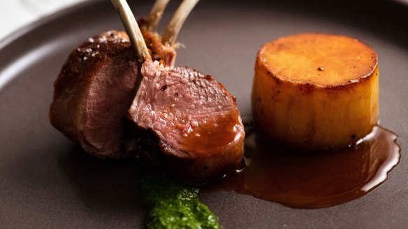 Lamb cutlets with fondant potato and jus