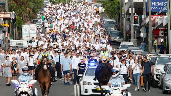 White Ribbon Day: Thousands march in support of stopping violence ...